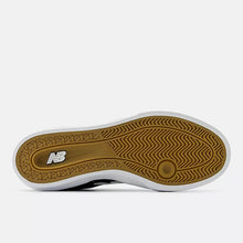 Load image into Gallery viewer, NB Numeric 272