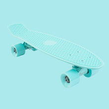 Load image into Gallery viewer, Peny Skateboards Staple Mint 22"